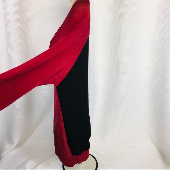 PLEIONE Burgundy Red Front & Black Back Mixed Media Top 3/4 Sleeves - Picture 7 of 9